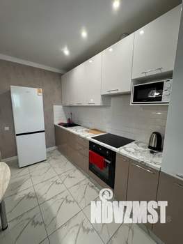 1-к квартира, посуточно, 48м2, 7/17 этаж