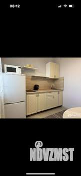 1-к квартира, посуточно, 42м2, 3/12 этаж