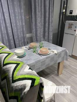 Студия квартира, посуточно, 34м2, 16/19 этаж