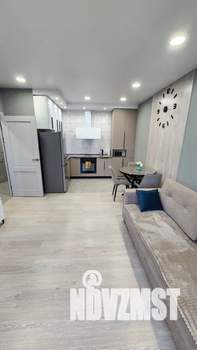 1-к квартира, посуточно, 42м2, 8/23 этаж