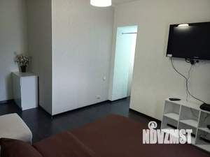 1-к квартира, посуточно, 34м2, 1/10 этаж