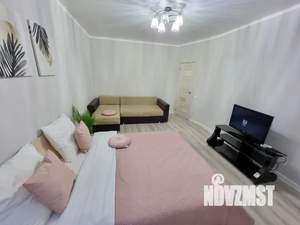 1-к квартира, посуточно, 45м2, 13/17 этаж