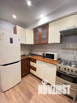 Студия квартира, посуточно, 30м2, 5/5 этаж