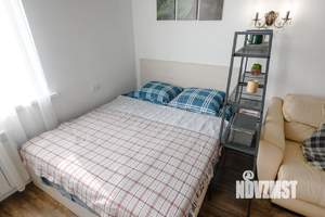 1-к квартира, посуточно, 40м2, 7/16 этаж