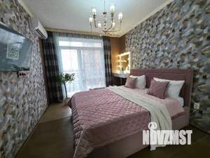 1-к квартира, посуточно, 40м2, 8/17 этаж