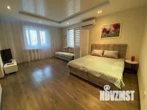 1-к квартира, посуточно, 56м2, 8/10 этаж