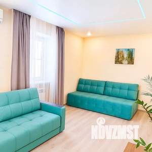 1-к квартира, посуточно, 32м2, 3/5 этаж