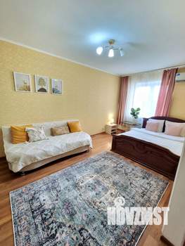 1-к квартира, посуточно, 40м2, 3/6 этаж