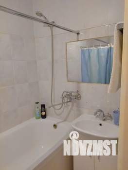 1-к квартира, посуточно, 46м2, 3/9 этаж