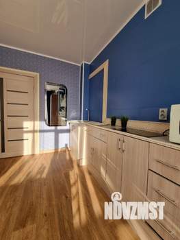 Студия квартира, посуточно, 40м2, 10/17 этаж