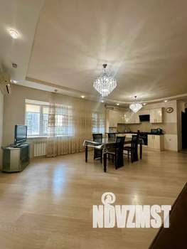 1-к квартира, посуточно, 36м2, 3/9 этаж