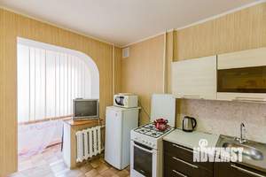 1-к квартира, посуточно, 40м2, 6/9 этаж
