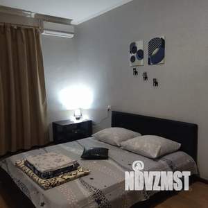 1-к квартира, посуточно, 47м2, 7/9 этаж