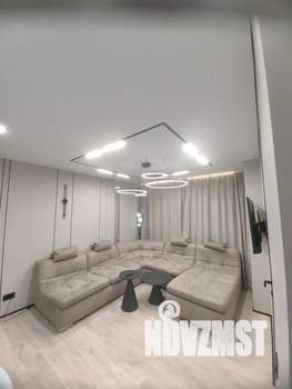 1-к квартира, посуточно, 43м2, 21/24 этаж