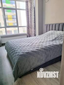 1-к квартира, посуточно, 40м2, 16/19 этаж
