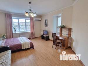 2-к квартира, посуточно, 50м2, 1/1 этаж