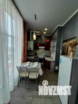 Студия квартира, посуточно, 31м2, 18/18 этаж