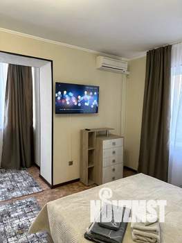 1-к квартира, посуточно, 40м2, 6/9 этаж