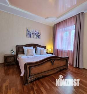 3-к квартира, посуточно, 120м2, 2/13 этаж
