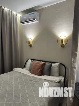 Студия квартира, посуточно, 32м2, 17/18 этаж