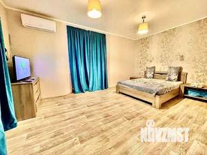 1-к квартира, посуточно, 40м2, 9/16 этаж