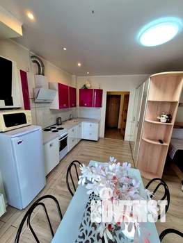 Студия квартира, посуточно, 33м2, 6/18 этаж