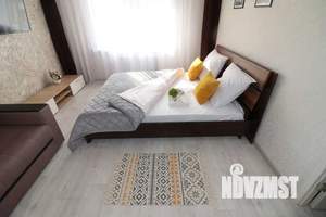 1-к квартира, посуточно, 40м2, 13/17 этаж