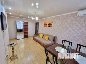 3-к квартира, посуточно, 60м2, 1/5 этаж