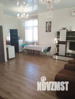 2-к квартира, посуточно, 60м2, 2/2 этаж