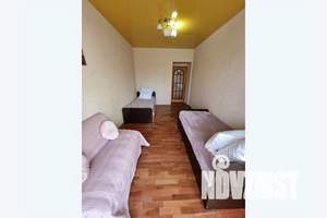 3-к квартира, посуточно, 10м2, 1/1 этаж