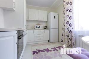 1-к квартира, посуточно, 42м2, 1/1 этаж