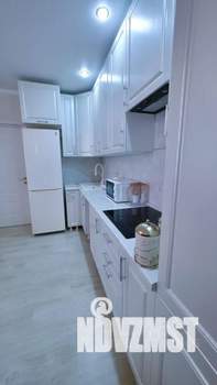 1-к квартира, посуточно, 40м2, 13/23 этаж