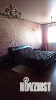 1-к квартира, посуточно, 144м2, 1/1 этаж