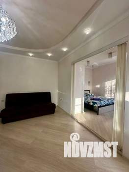 1-к квартира, посуточно, 36м2, 1/1 этаж