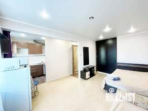 Студия квартира, посуточно, 40м2, 4/5 этаж