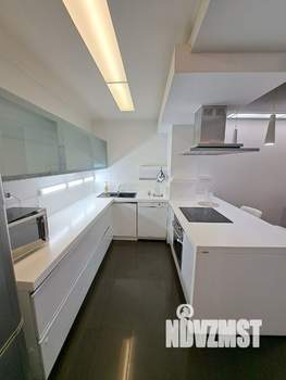 4-к квартира, на длительный срок, 180м2, 2/5 этаж