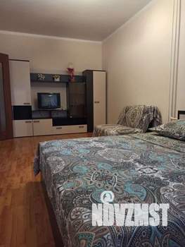 1-к квартира, посуточно, 35м2, 1/13 этаж