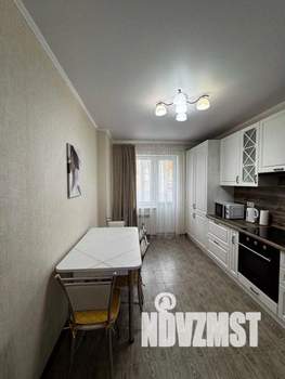 1-к квартира, посуточно, 48м2, 1/1 этаж