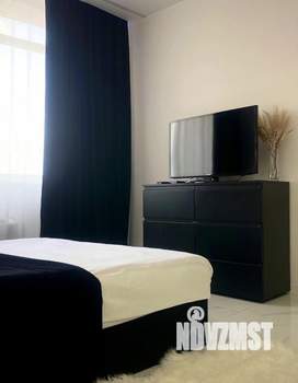 Студия квартира, посуточно, 33м2, 16/17 этаж