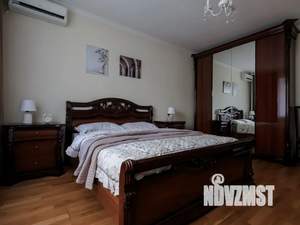 3-к квартира, посуточно, 150м2, 1/12 этаж