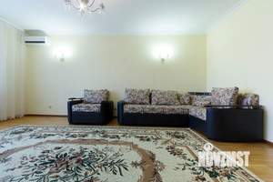 4-к квартира, посуточно, 150м2, 1/12 этаж