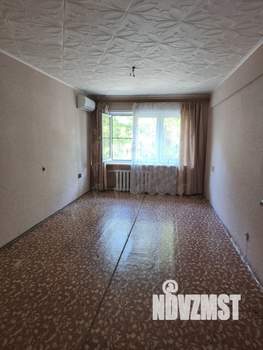3-к квартира, вторичка, 60м2, 1/5 этаж