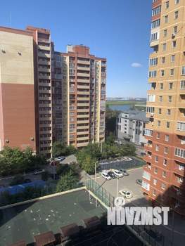 2-к квартира, вторичка, 64м2, 10/17 этаж