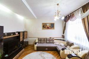 4-к квартира, вторичка, 91м2, 2/4 этаж