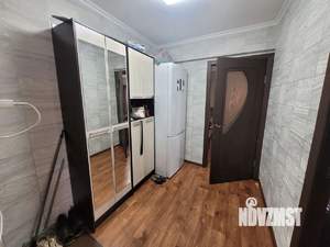 4-к квартира, вторичка, 61м2, 3/5 этаж