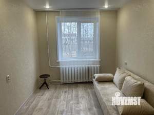 2-к квартира, вторичка, 52м2, 1/9 этаж