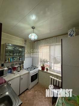 2-к квартира, вторичка, 49м2, 1/5 этаж