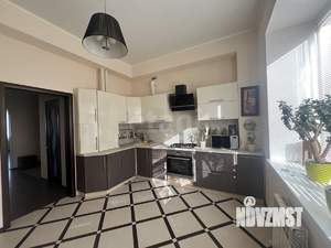 3-к квартира, вторичка, 98м2, 4/7 этаж