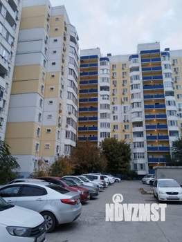 2-к квартира, вторичка, 53м2, 1/12 этаж