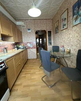 4-к квартира, вторичка, 90м2, 7/9 этаж